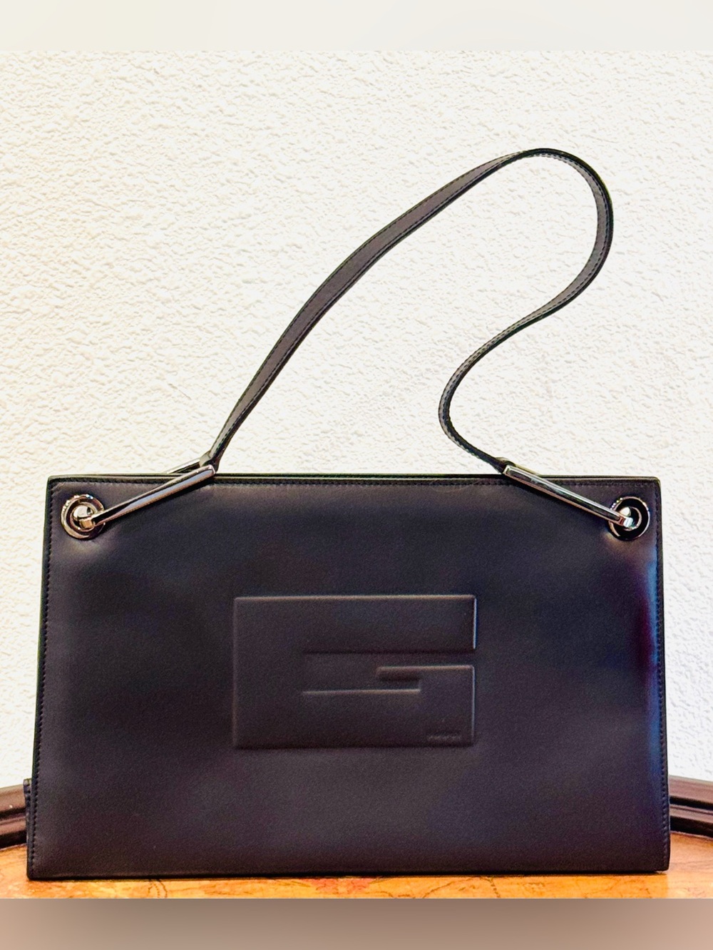 Authentic Gucci Vintage Tom Ford Black Patent Leather Embossed G Shoulder Bag